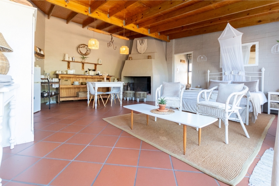 5 Bedroom Property for Sale in Trekoskraal Western Cape
